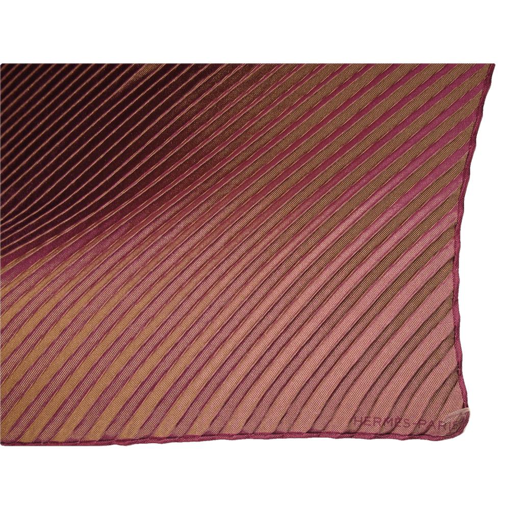 Hermes Brown Changeante Pleated Plisse Twill 90