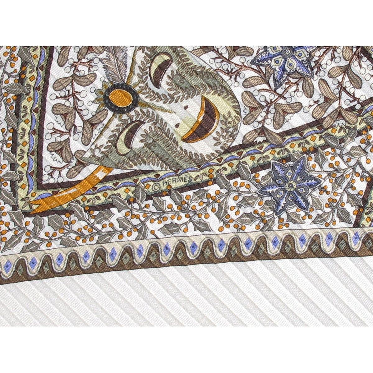 Hermes Axis Mundi by Christine Henry Pleated Plisse Twill 90