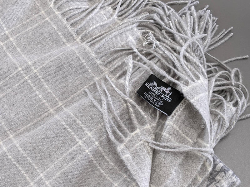 Hermes Gris/Blanc 100% Cashmere LEOSQUARE Throw Paid Blanket 88" x 59", So Chic! - poupishop