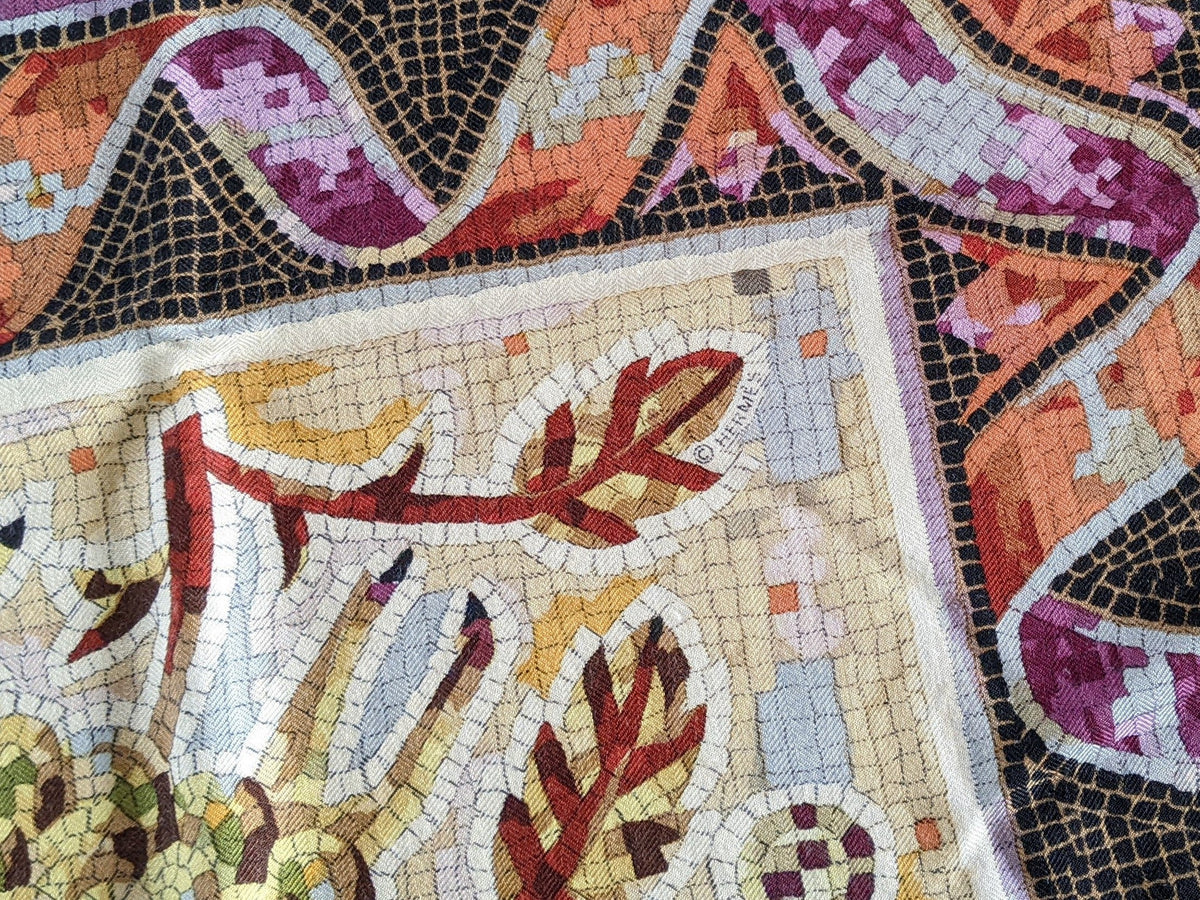 Hermes GRAIL 2003 Burgundy " Pavement " Mosaics Cashmere Shawl 140