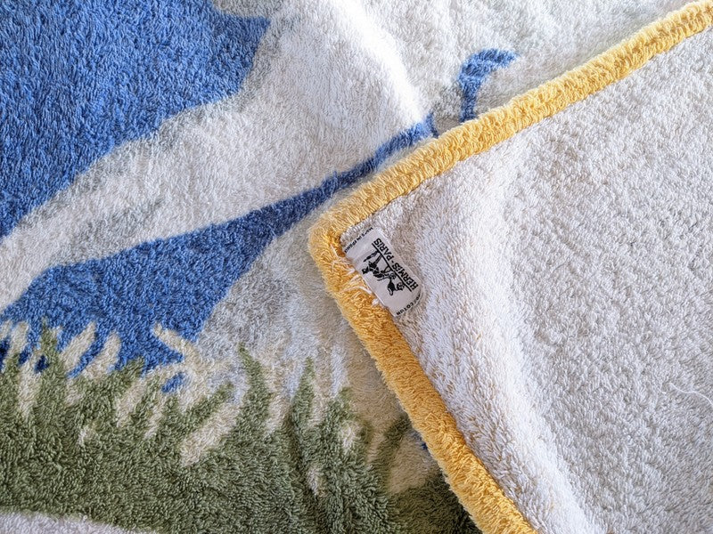 Hermes Jaune/Blue Vintage "Macareux Moine" Sea Parrots Beach Towel 90 x 150 cm