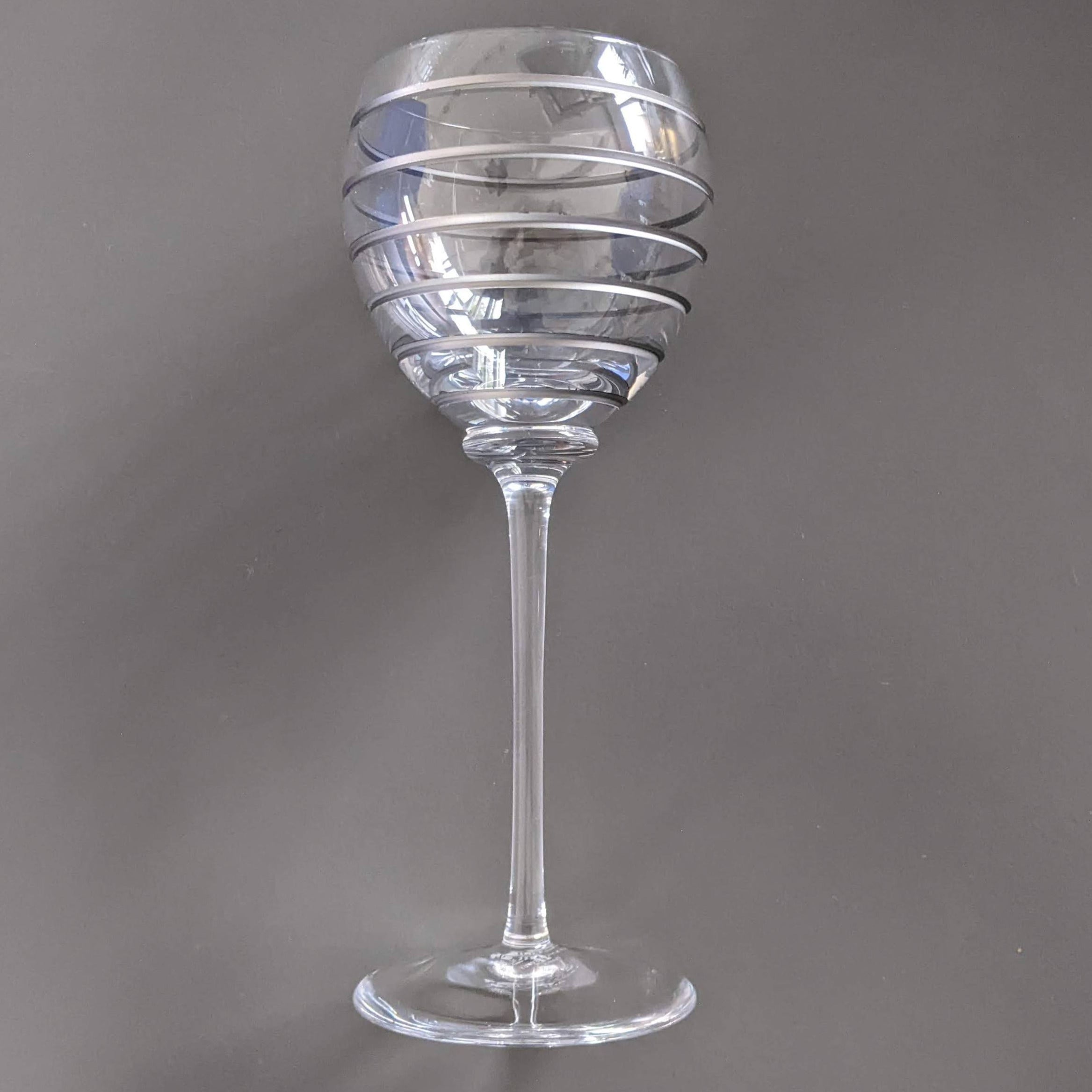 Hermes 2007 Saint Louis Crystal "Fanfare" Wine Glass 19,5 cm