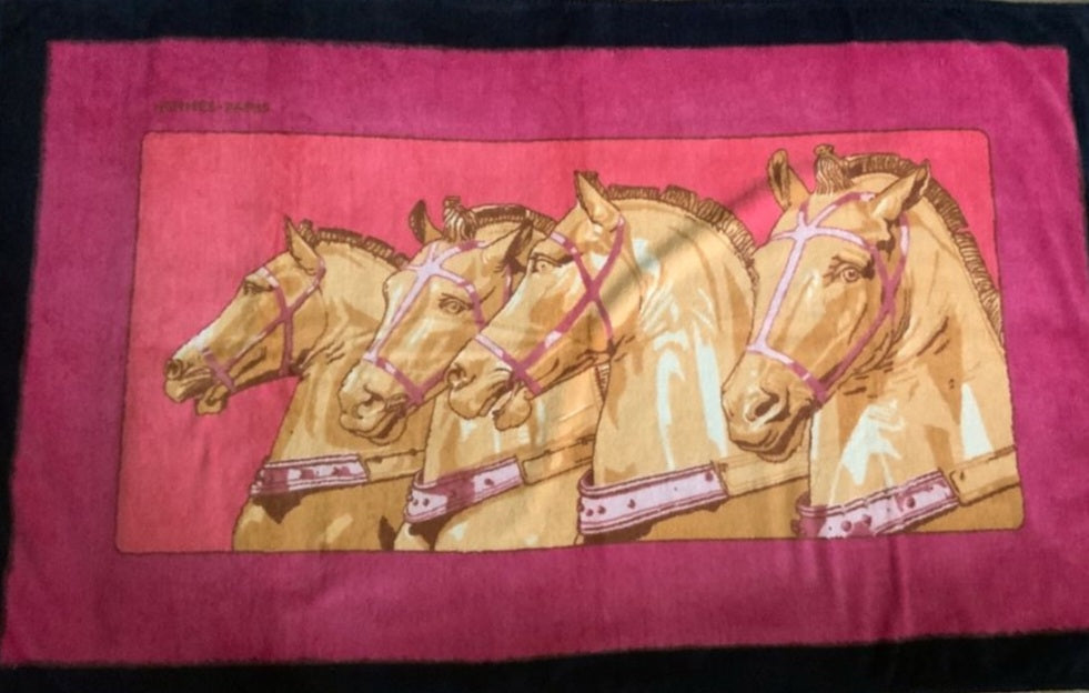 Hermes Vintage "Chevaux" Cotton Terry Horses Beach Towel 90 x 150 cm