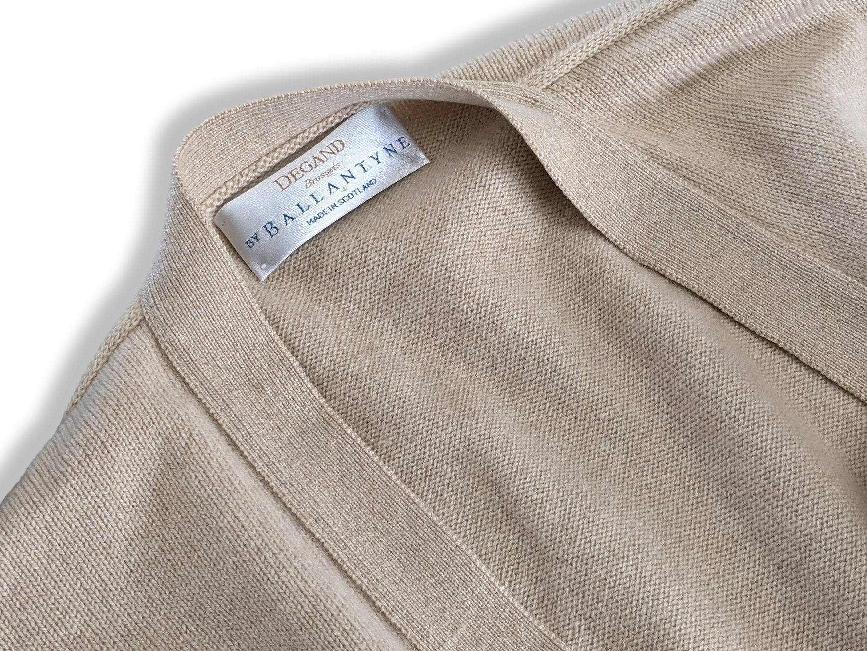 Ballantyne Men's Beige Clair 100% Cashmere Made in Scotland V-Neck Cardigan Sweater Sz 50, Pur luxe! - poupishop