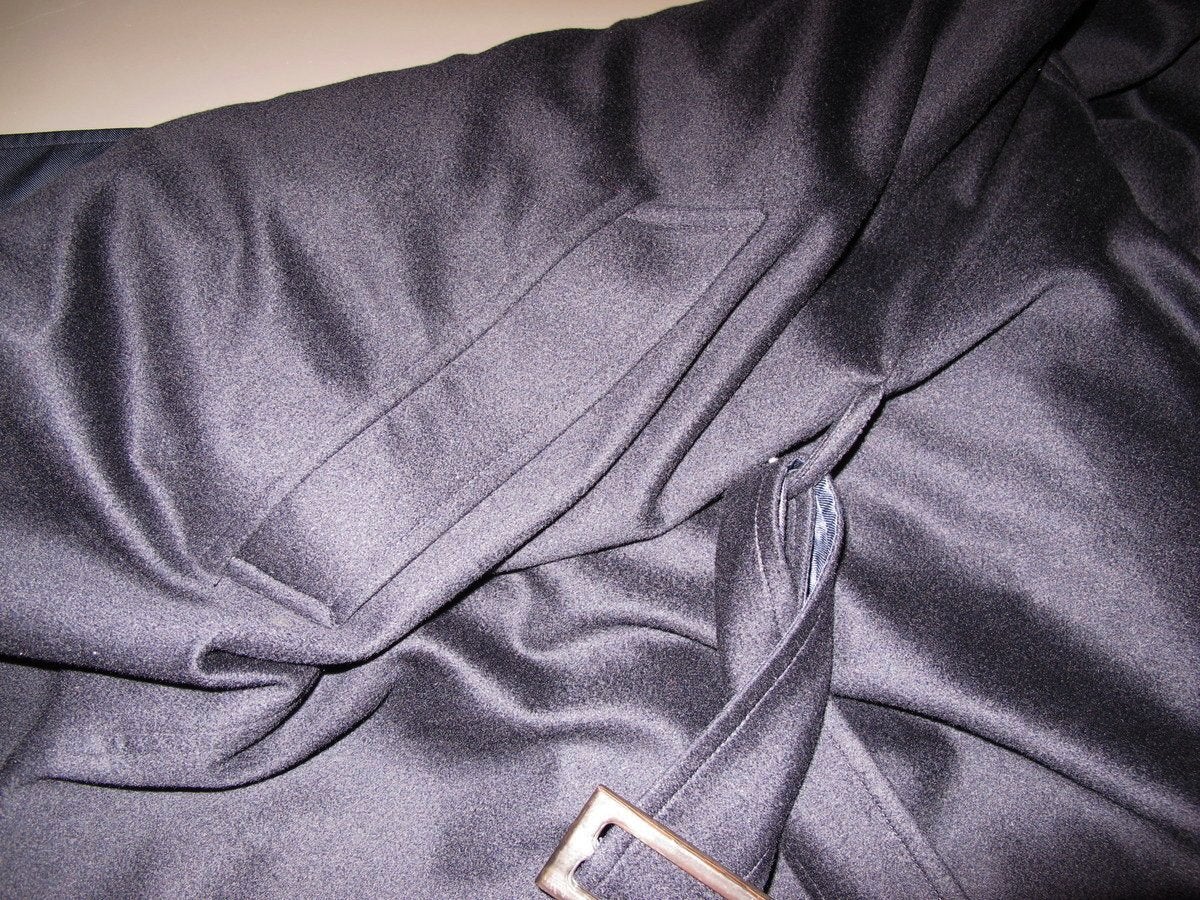 Brioni Men's Navy 100% Cashmere/100% Silk REVERSIBLE Coat Sz48, Pur Luxe! - poupishop