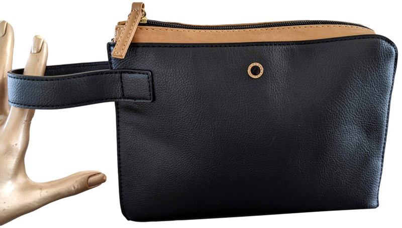 Bulgari for Emirates Zipped Cosmetic Kit Clutch Pochette Bag for VIP First Class only New poupishop