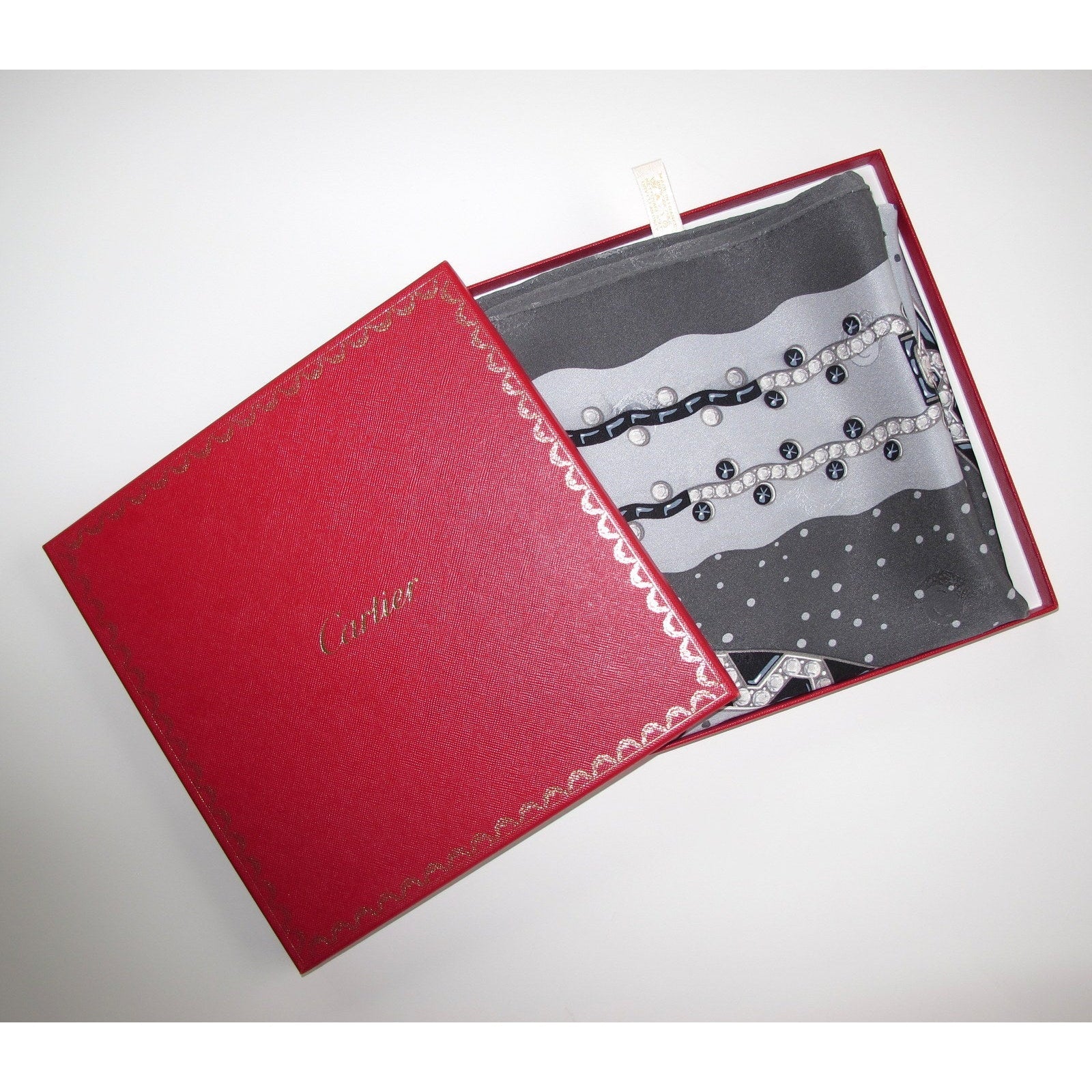 Cartier Panther Poem Scarf Jacquard Crepe of Silk 90cm, Box! - poupishop