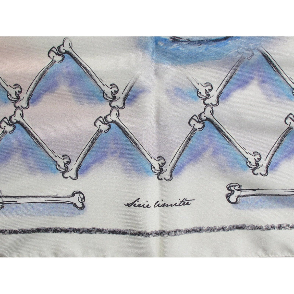 Chanel 2009 Limited Edt 1000 Ex. Musee Maillol Vanities Skull by Karl Lagerfeld Silk Scarf 90cmcm, NIB! - poupishop