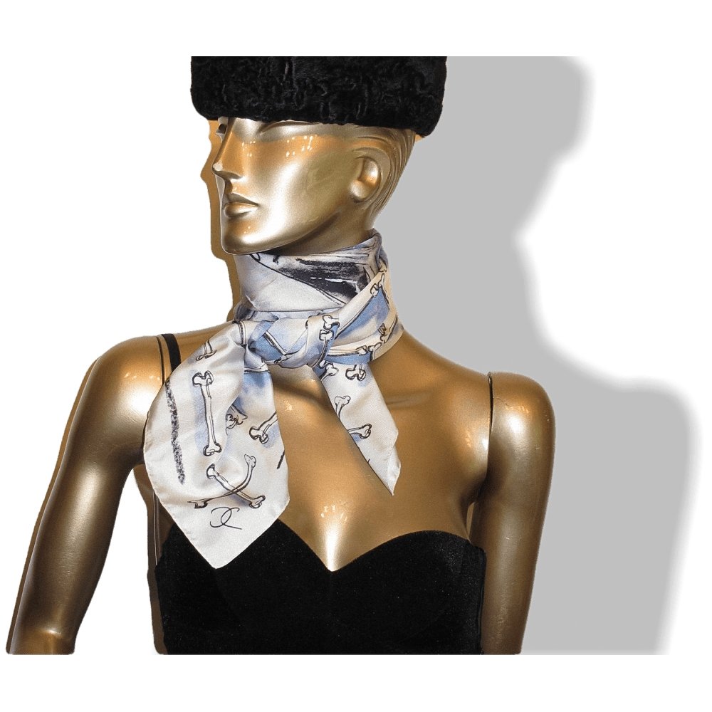 Chanel 2009 Limited Edt 1000 Ex. Musee Maillol Vanities Skull by Karl Lagerfeld Silk Scarf 90cmcm, NIB! - poupishop