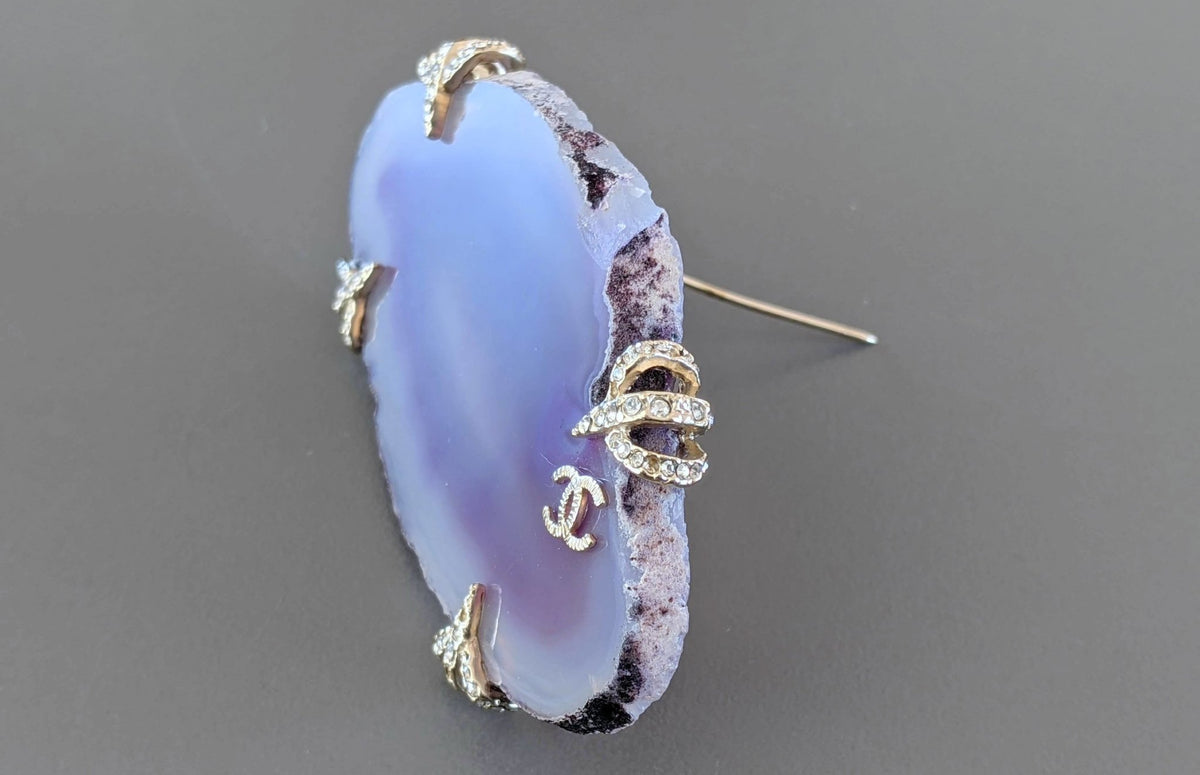 Chanel 2012 Incredible Large Mineral Purple AGATE Stone Brooch - poupishop