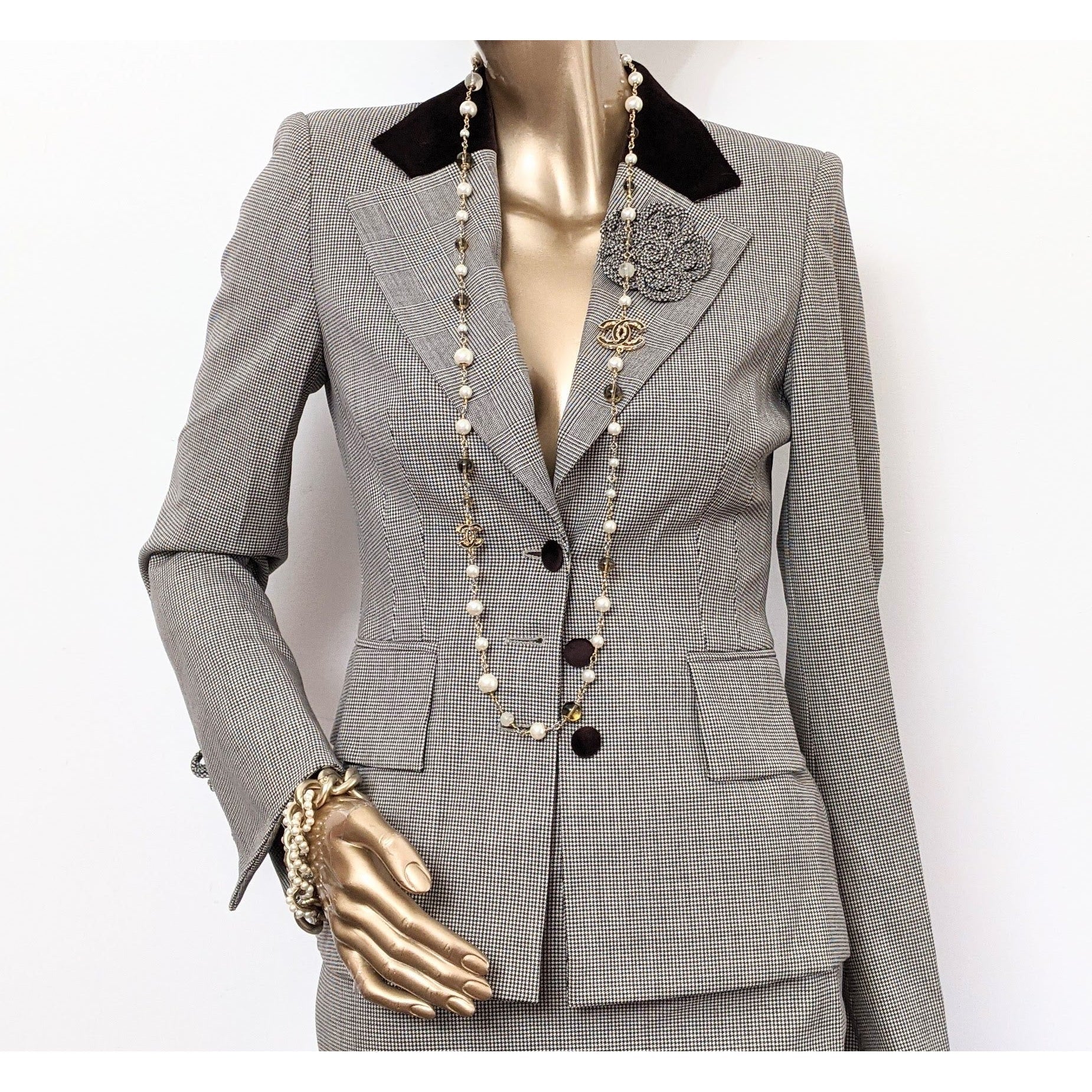 Chanel 2013 Aged Gold Long Sautoir Poured Glass Pearls Gripoix Enamel CC, Box! - poupishop