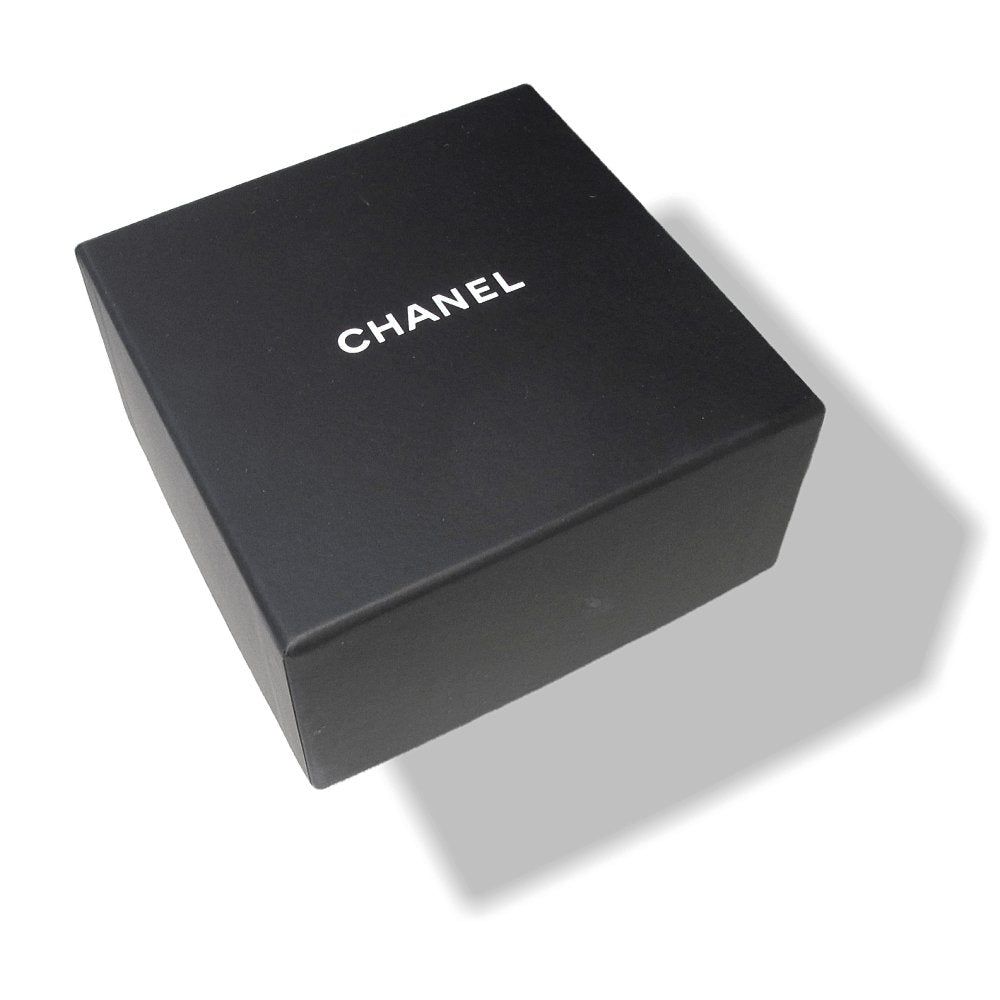 Chanel Exclusive Edition Decembre 2017 Aged Gold Logo Leather Manchette Bracelet, NIB! - poupishop