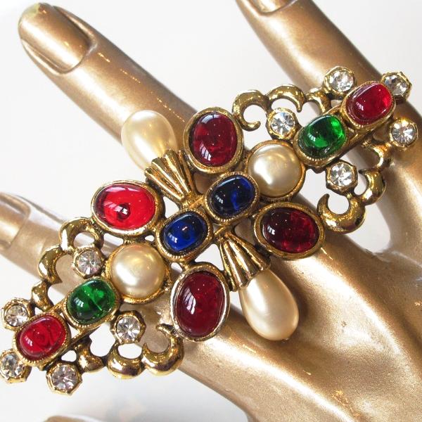 Chanel Haute Couture Dated 1984 Important Poured Glass Gripoix Brooch, Rare! - poupishop