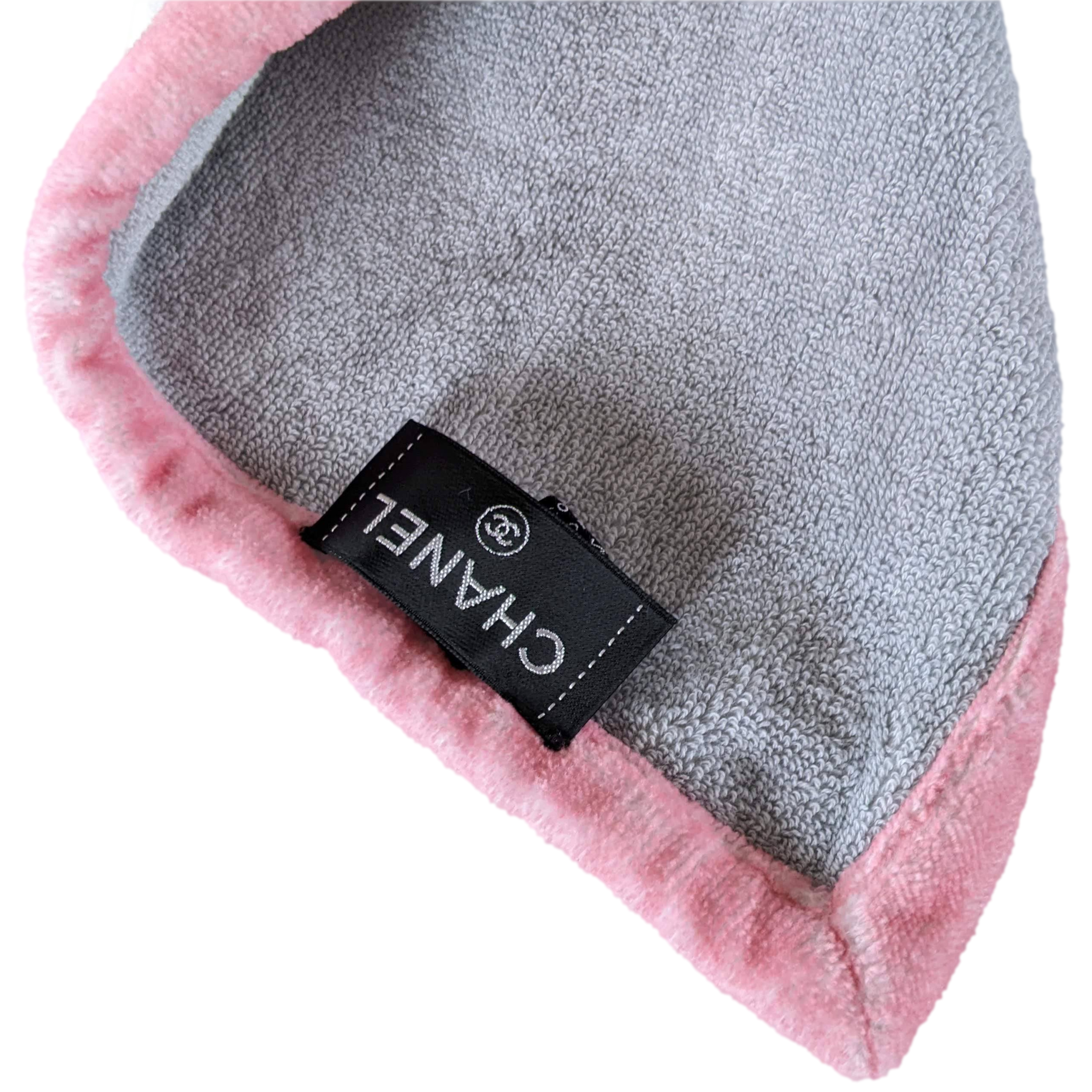 Chanel Pink "La Pause" Terry Cotton Beach Towel 125 x 180 cm