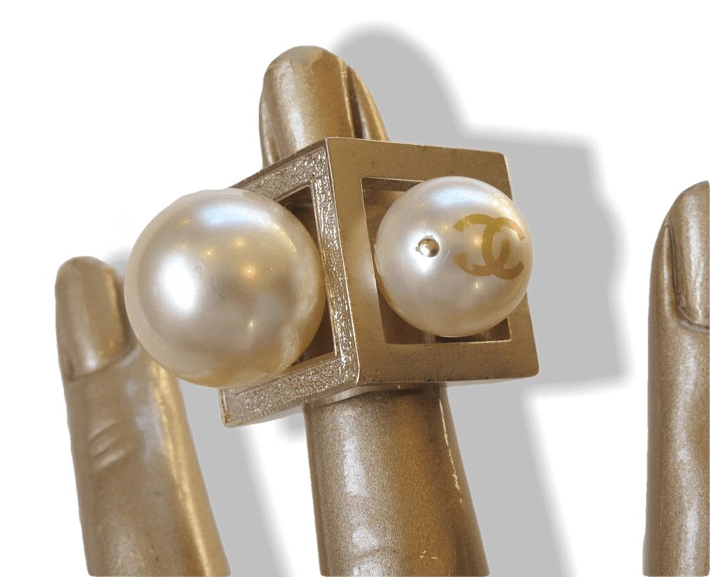 Chanel SS 2014 Permabrass Double Big Pearls Oversized Ring, NWT! - poupishop