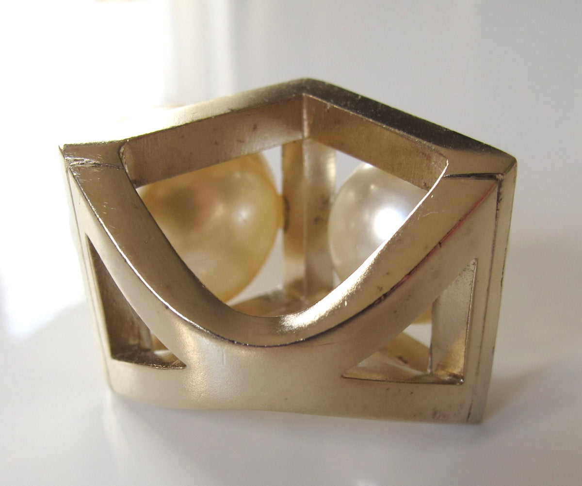 Chanel SS 2014 Permabrass Double Big Pearls Oversized Ring, NWT! - poupishop