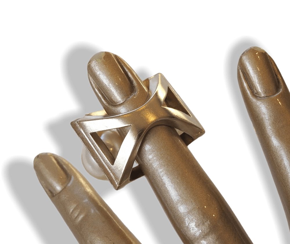 Chanel SS 2014 Permabrass Double Big Pearls Oversized Ring, NWT! - poupishop