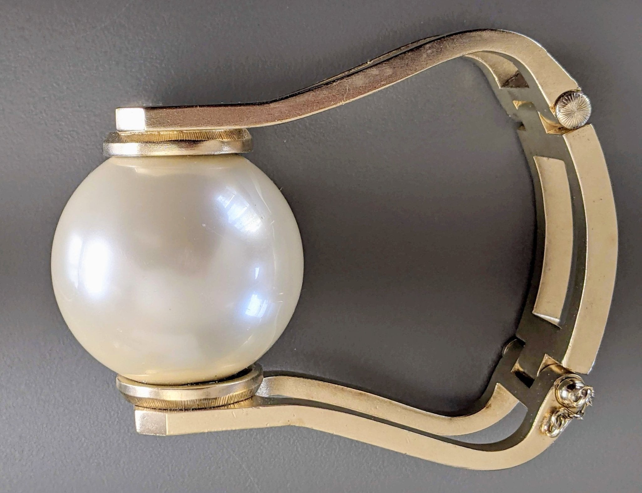 Chanel SS014 Enamel Metal Huge Pearl Manchette Bracelet, Very Impressive in Box! - poupishop