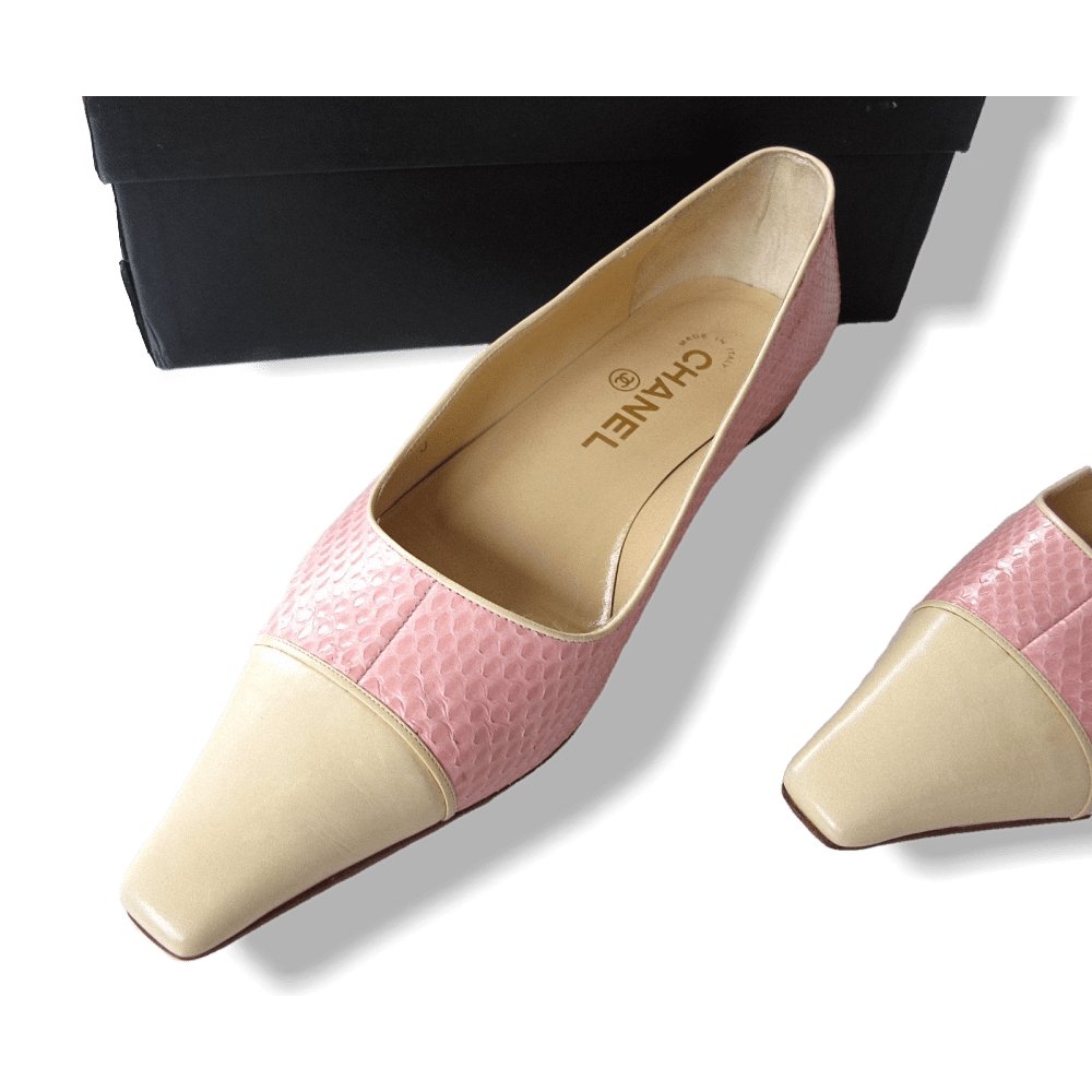 Chanel Vintage Pink Exotic Lizard & Cream Leather Square-Toe Flat Women Shoes, NIB! - poupishop
