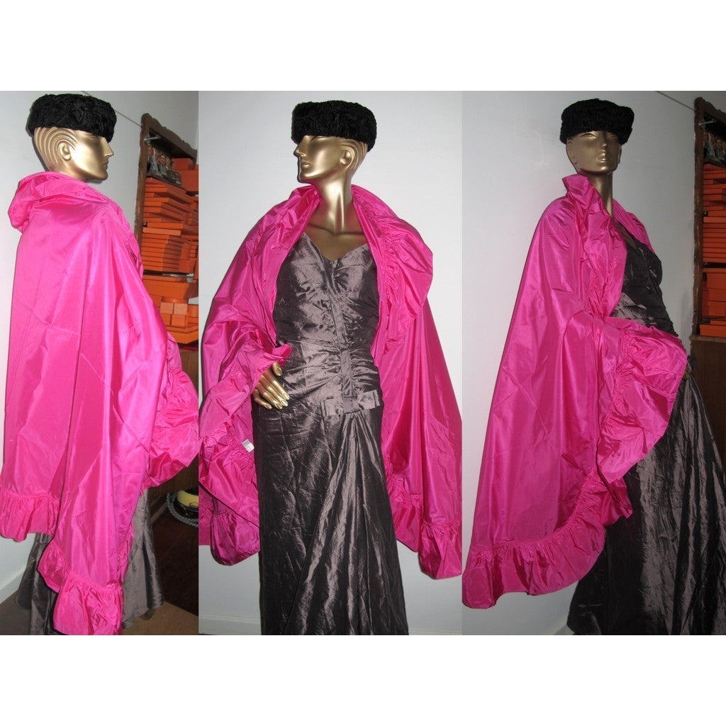 Christian Dior Boutique Rose Tyrien Huge Satin Opera Cape, New! - poupishop