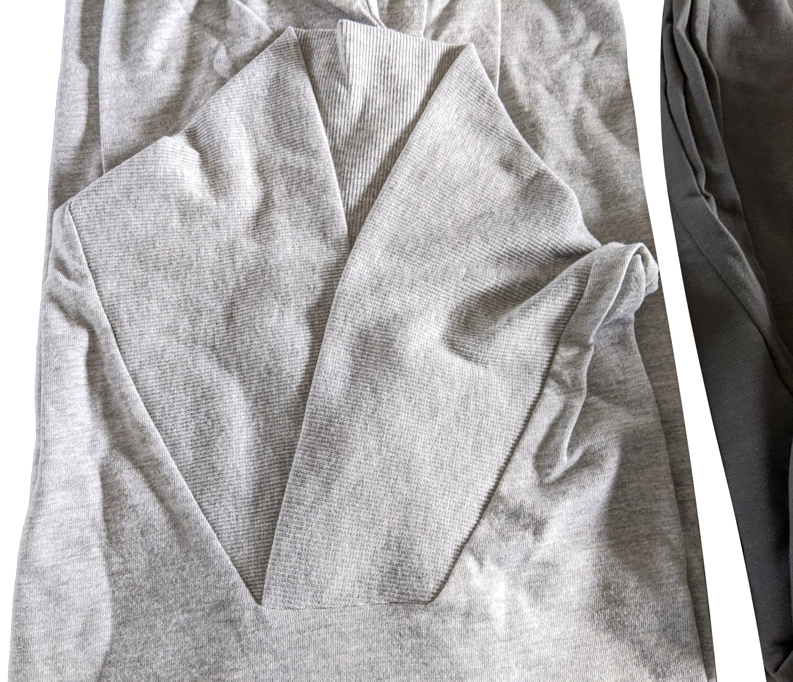 Emirates Men's Light Grey/Dark Grey First Class only Pijamas - Pijamas
