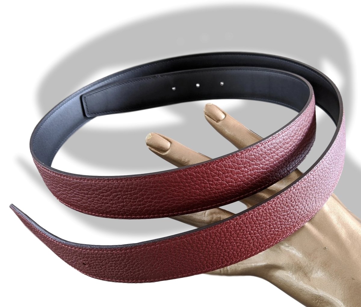 Hermes [111] 1960s Burgundy/Black Vache/Vache Liegee Reversible Leather Strap Belt 32 MM Sz110, NIB! - poupishop