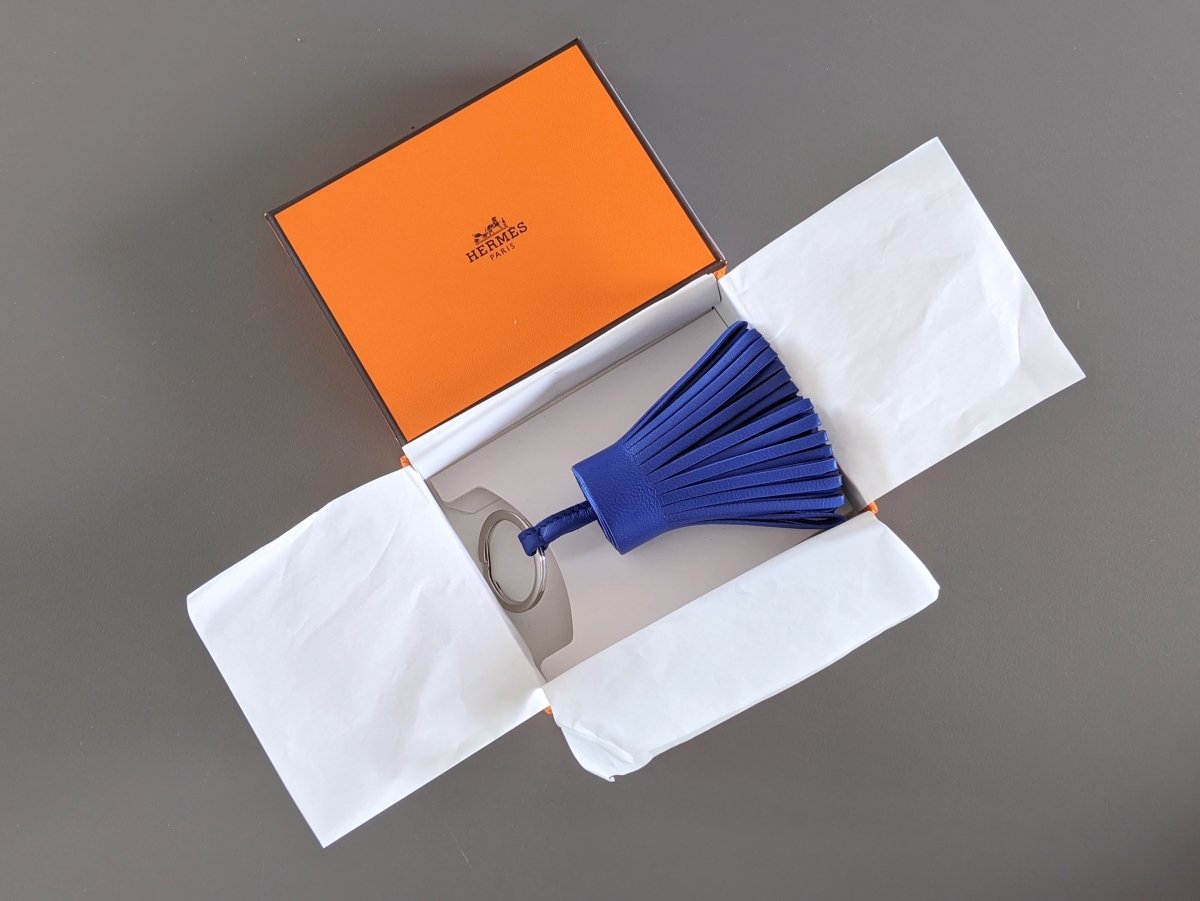 Hermes [114] Bleu Electrique Milo Lambskin PORTE-CLES CARMEN Key Ring Bag Charm, BNIB! - poupishop
