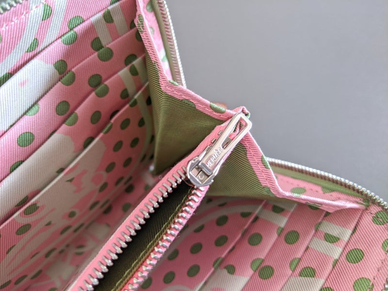 Hermes [114] Green Criquet/Pink Confettis Epsom/Barenia SILK' IN CLASSIC LONG WALLET, BNIB! - poupishop