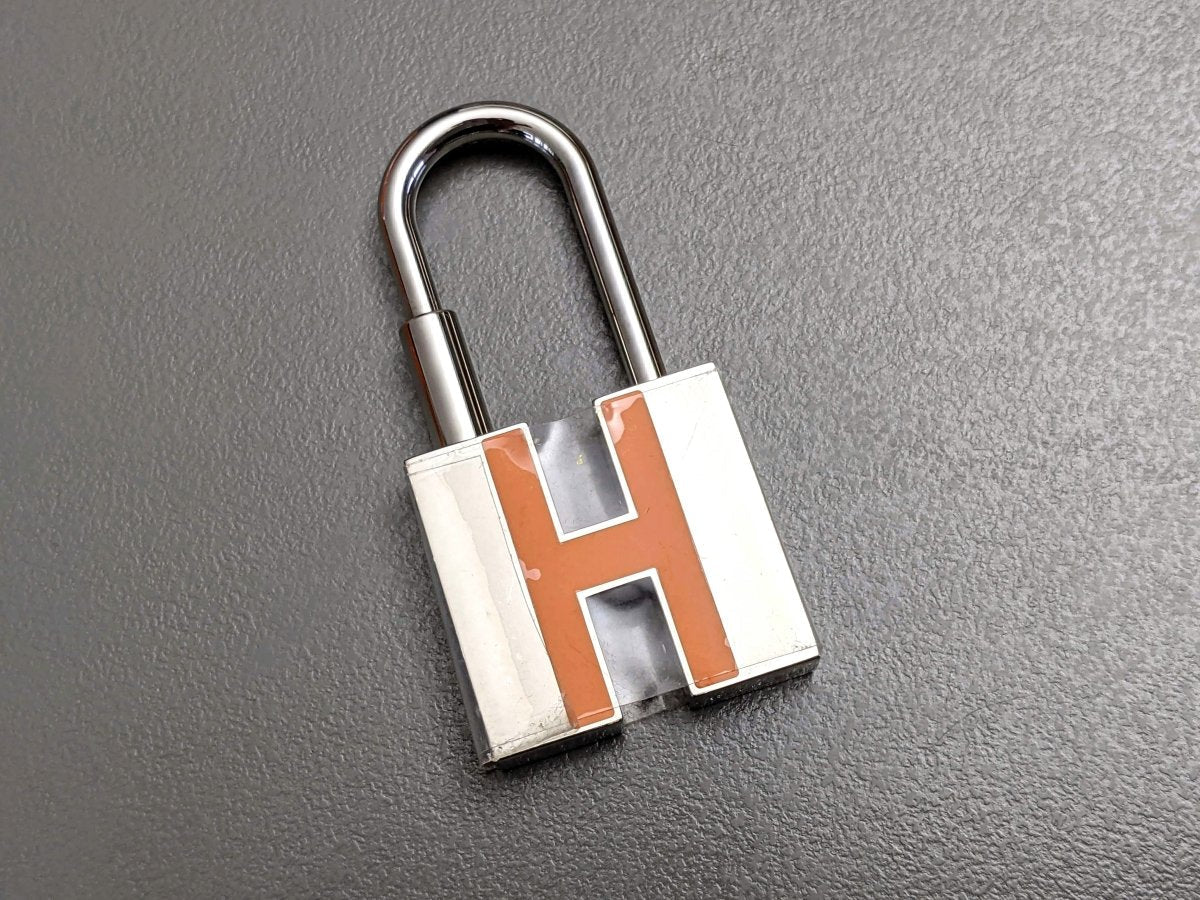 Hermes [114] Silver/Orange Enamel NEON CADENAS GM Key Ring, Bag Charm, BNWTIB! - poupishop