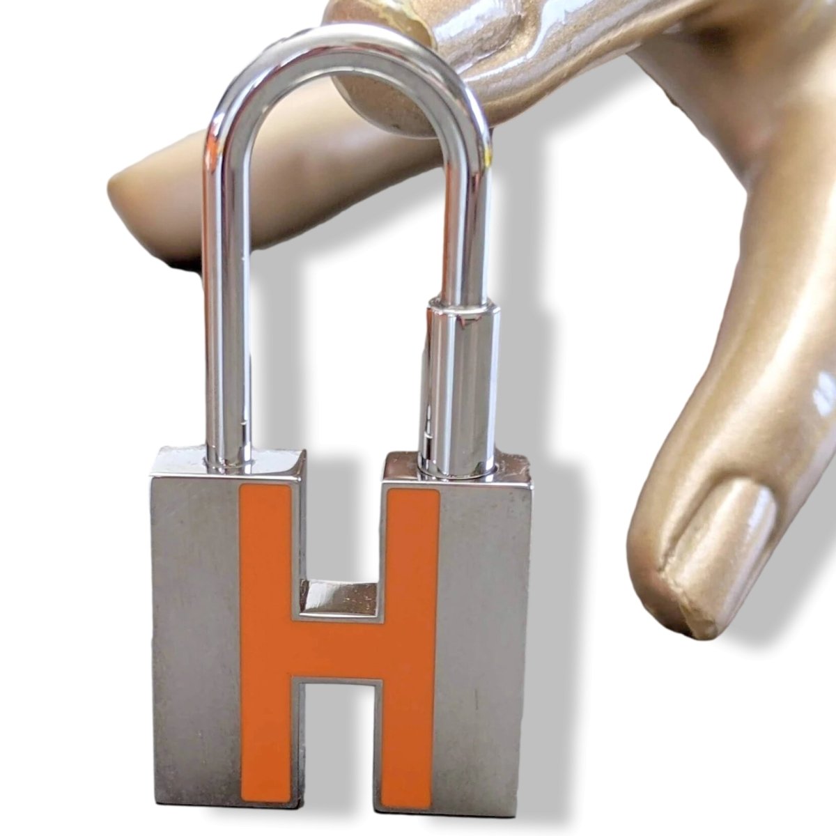 Hermes [115] Silver/Orange Enamel NEON CADENAS GM Key Ring, Bag Charm, BNIB! - poupishop