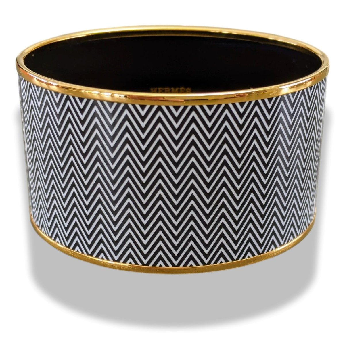 Hermes [121] Enamel CHEVRON XL GHW Bangle Bracelet Sz 070, BNIB! - poupishop