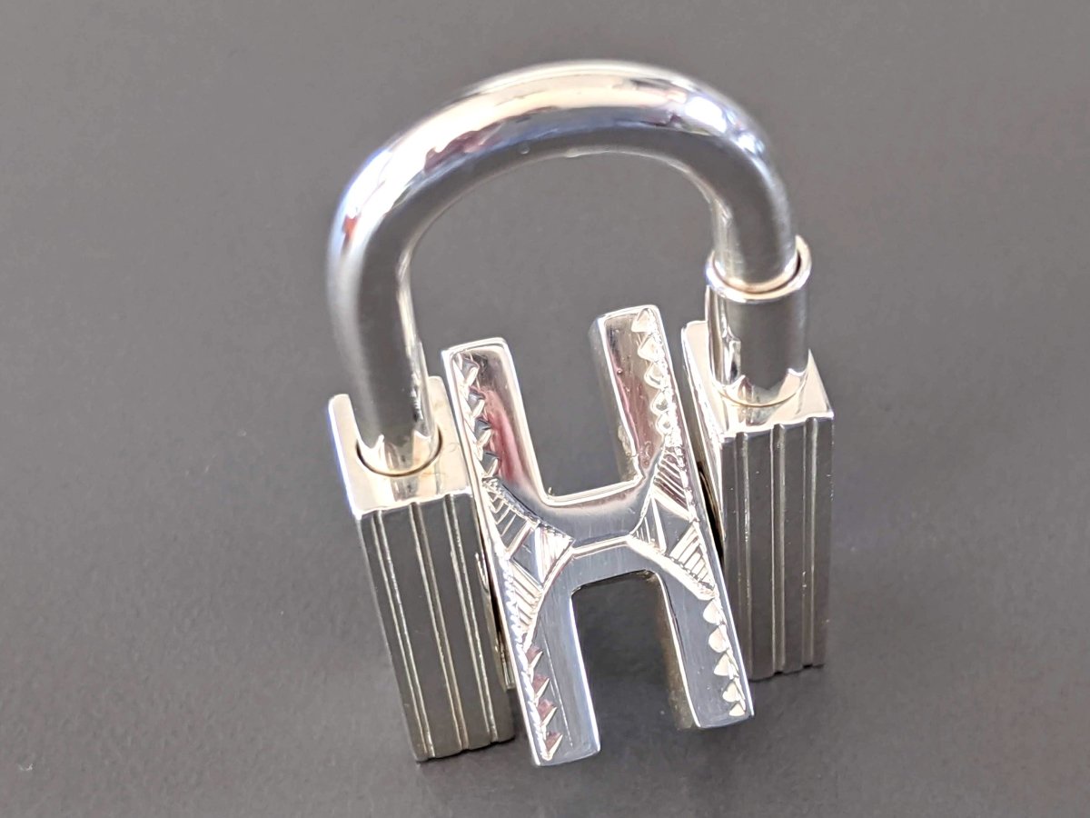 Hermes [136] Sterling Silver 925 Touareg H Padlock Bag Charm Cadenas Key Ring, BNIB! - poupishop