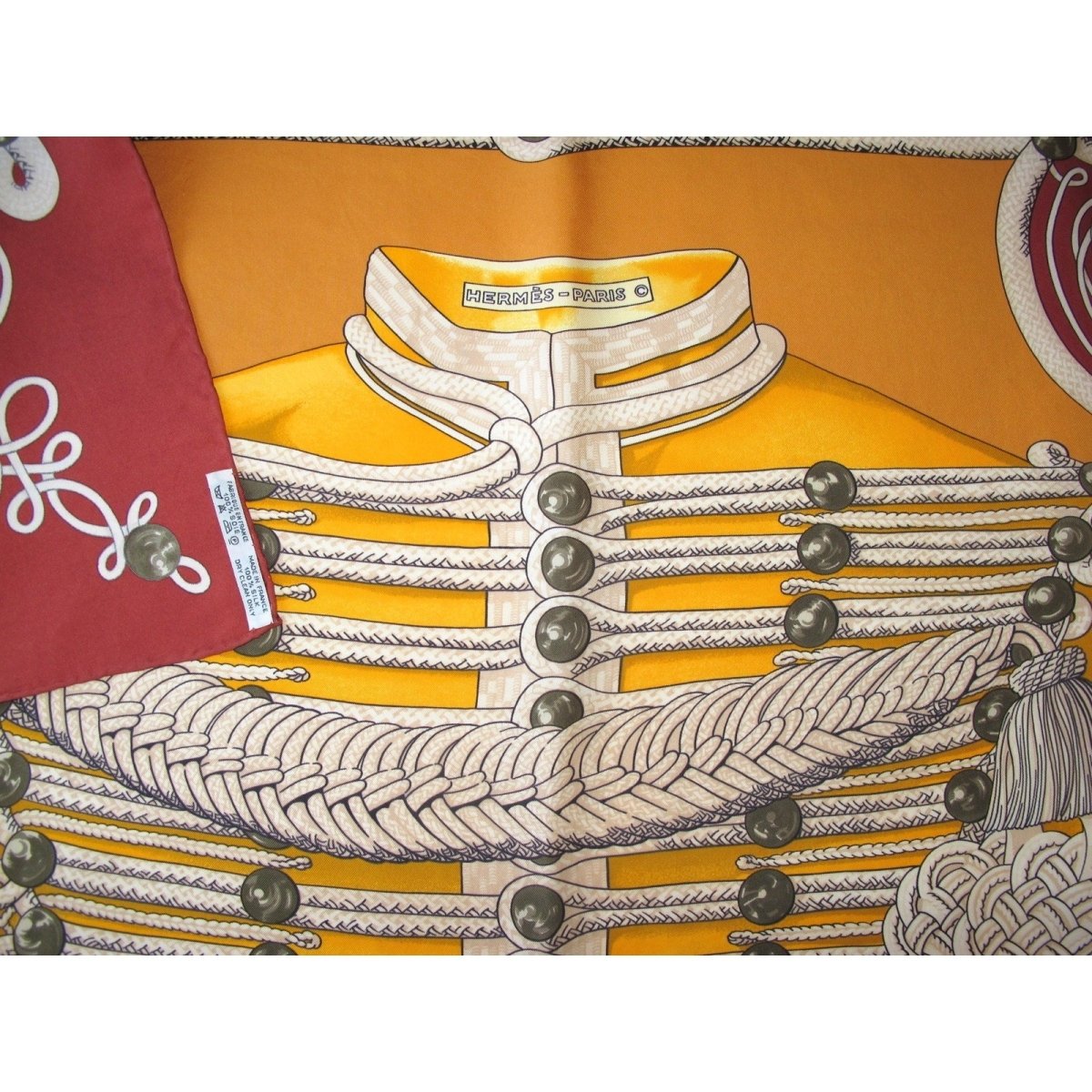 Hermes Brandebourgs by Caty Latham Twill 90