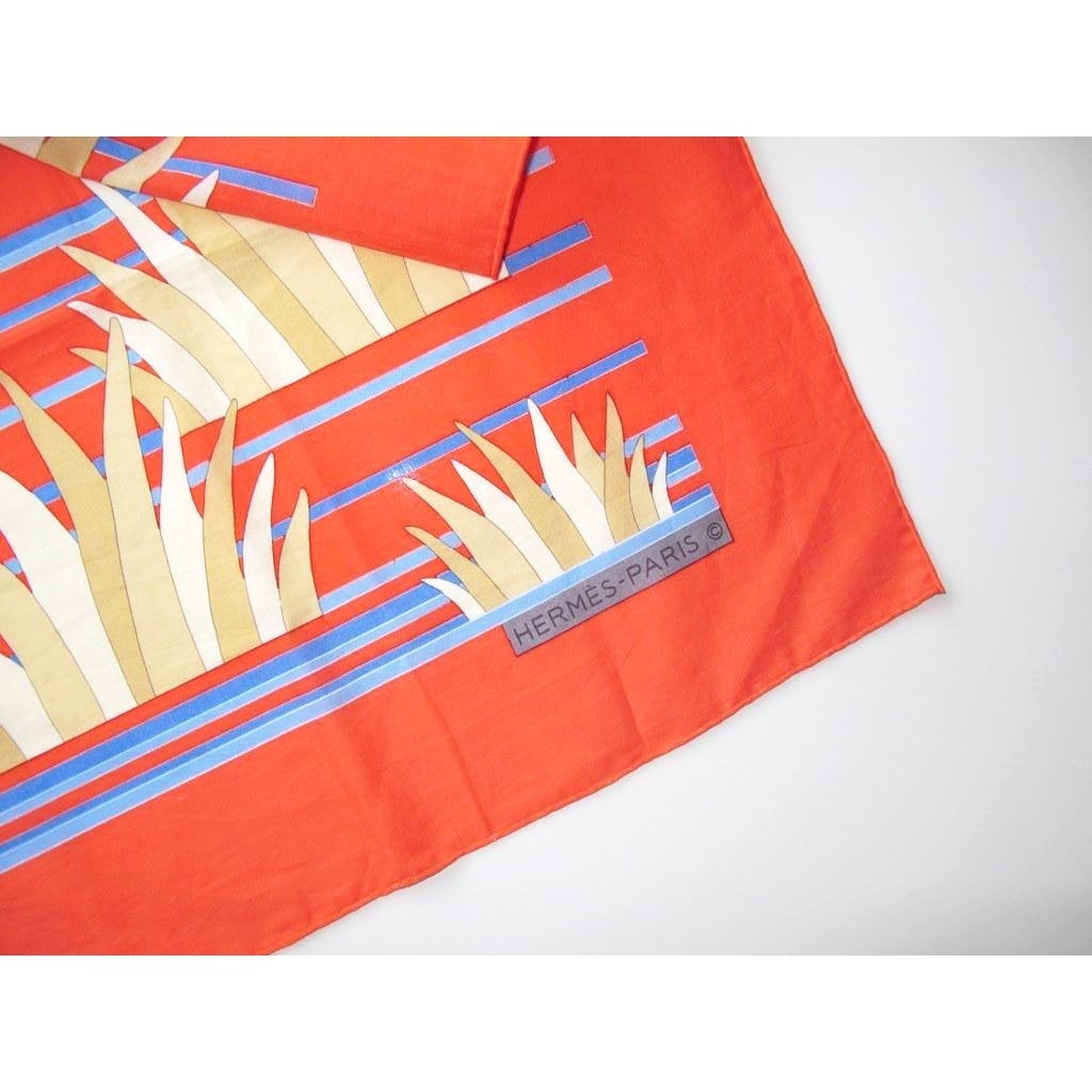 Hermes 1979 Coquelicot Tigres dans les Herbes Cotton scarf 90