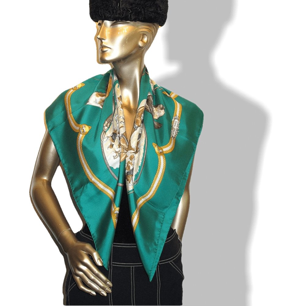 Hermes Le Laisser Courre by Jean de Fougerolle Twill Carre 90