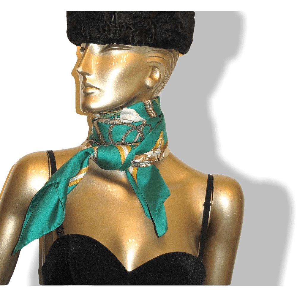 Hermes Le Laisser Courre by Jean de Fougerolle Twill Carre 90