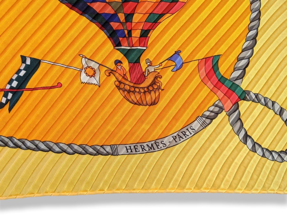 Hermes 1980-90s Orange/Jaune LES FOLIES DU CIEL by Loic Dubigeon Pleated Plisse Twill 90, Box!