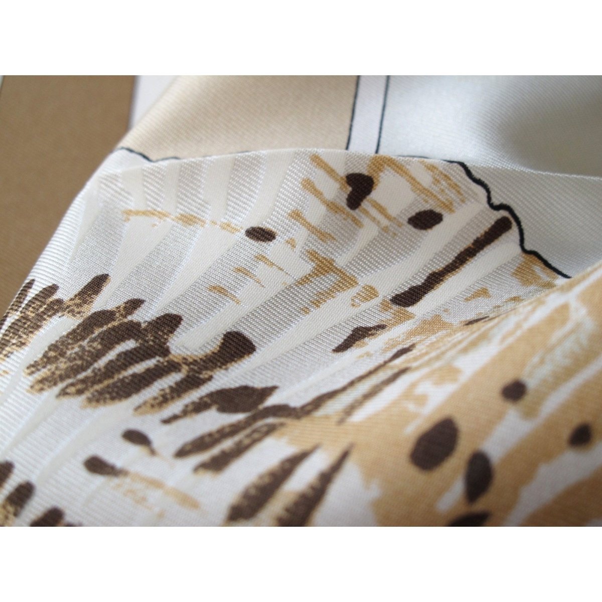 Hermes Special Issue Geologie Silk Twill 90