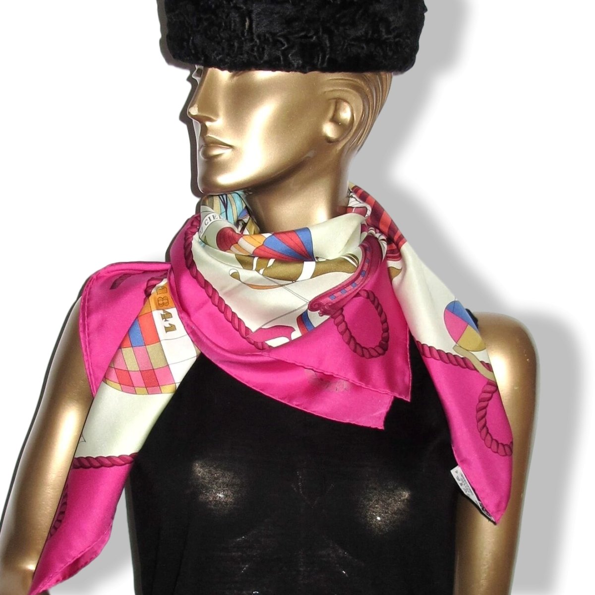 Hermes 1984 Ligth Raspberry/Lime Tree LES FOLIES DU CIEL by Loic Dubigeon Twill 90
