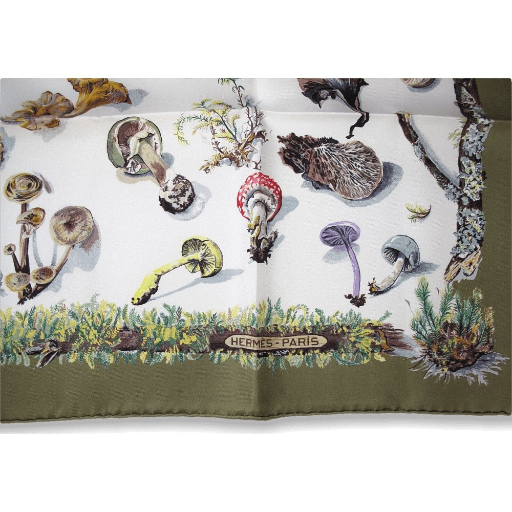  Hermes 1986 Olive White Champignons Twill 90
