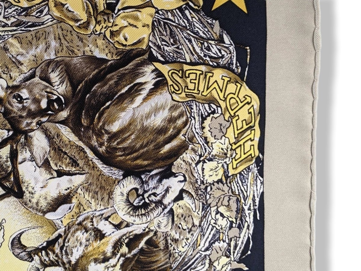 Hermes 1987 Noir/Beige/Gold FAUNE ET FLORE DU TEXAS Wildlife by Kermit Oliver Blanc Matt Twill 90