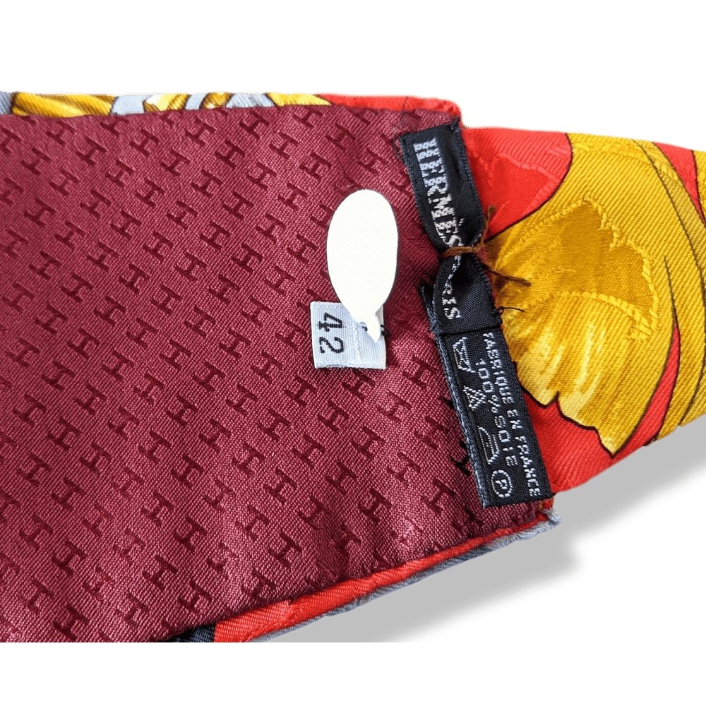 Hermes 1990s Red Gold DAIMYO PRINCES DU SOLEIL LEVANT Tuxedo Jacquard Printed Silk Adjustable Large Belt, BNEW!