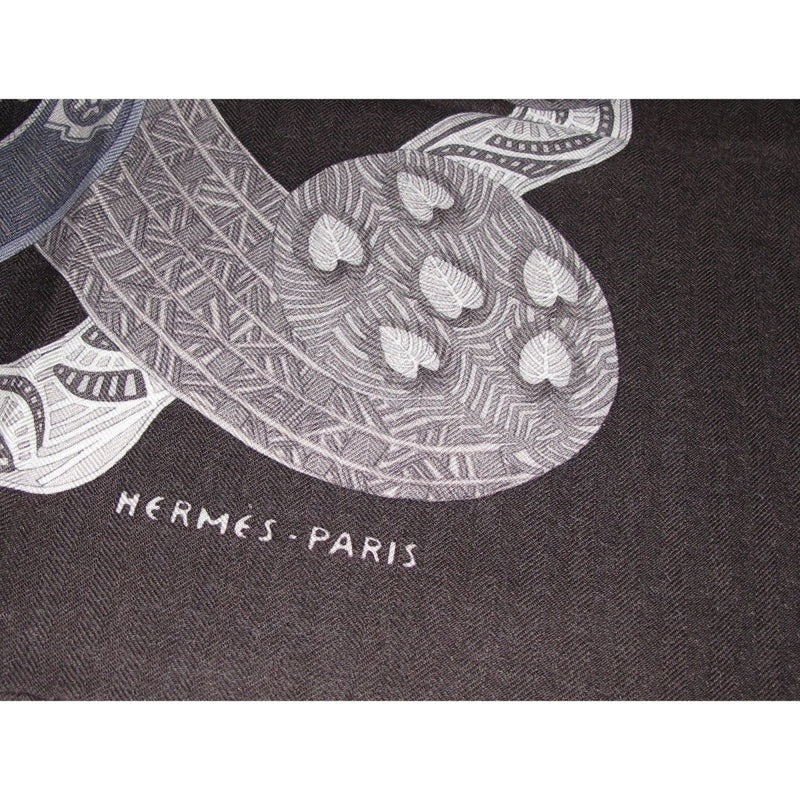 Hermes 1991 Dark Grey Marron L' Art des Steppes