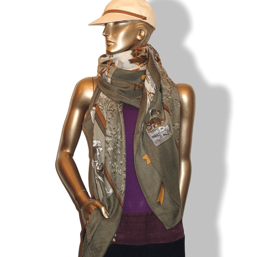 Hermes Neige D'Antan by Caty Latham Cashmere Shawl 140