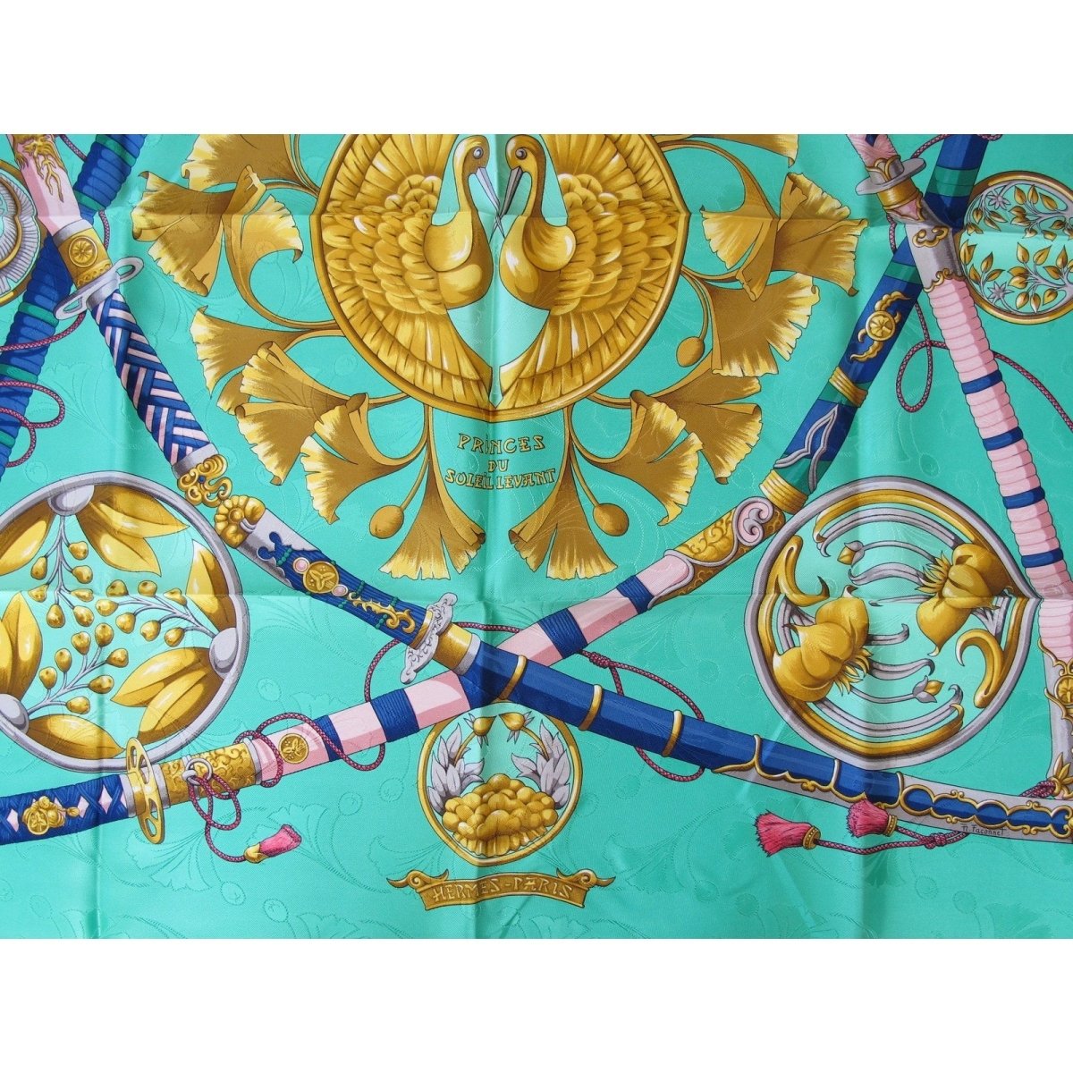 Hermes Princes du Soleil Levant Jacquard of Ginkgo Leaves Twill 90