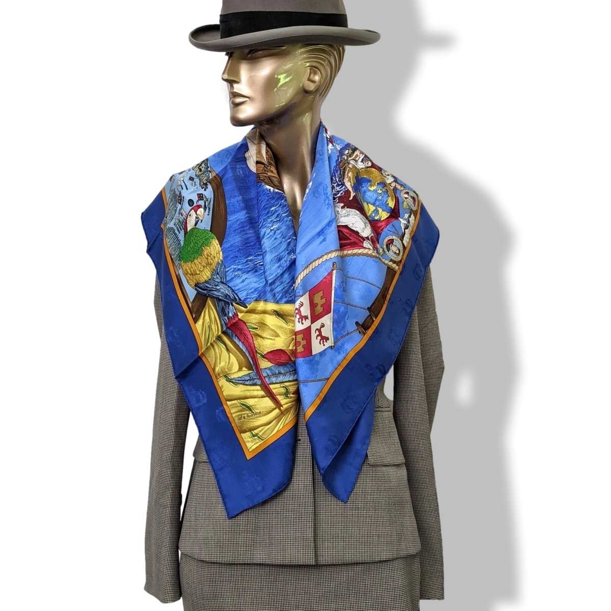 Hermes 1992 Bleu Vif CHRISTOPHE COLOMB DECOUVRE L'AMERIQUE by Carl de Parcevaux Jacquard Twill Silk, Mint!t!