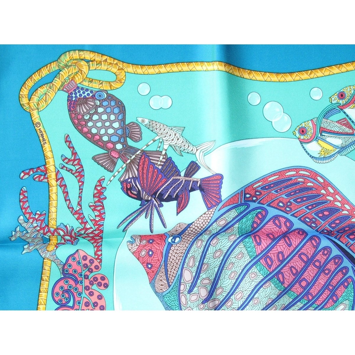 Hermes Grands Fonds Blanc Matte Overlay Twill 90 Scarf