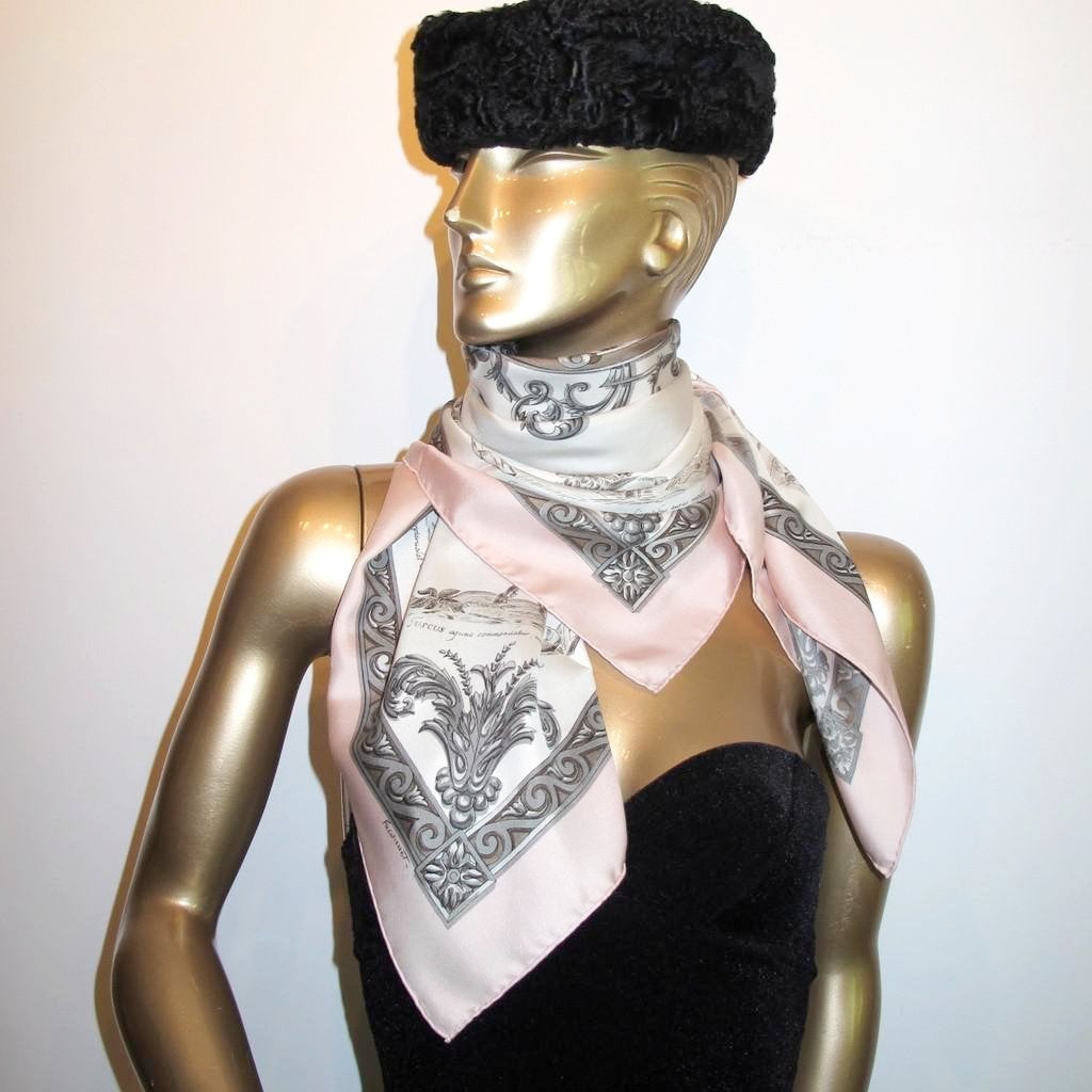 Hermes 1992 Pink Courbettes et Cabrioles 1654 Twill 90 Box!