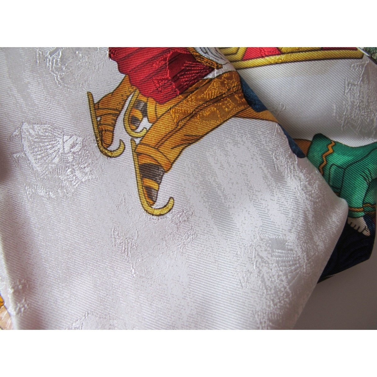 Hermes Joies d'Hiver by J. Metz Jacquard Silk With Blanc Matt Overpirnt Twill 90