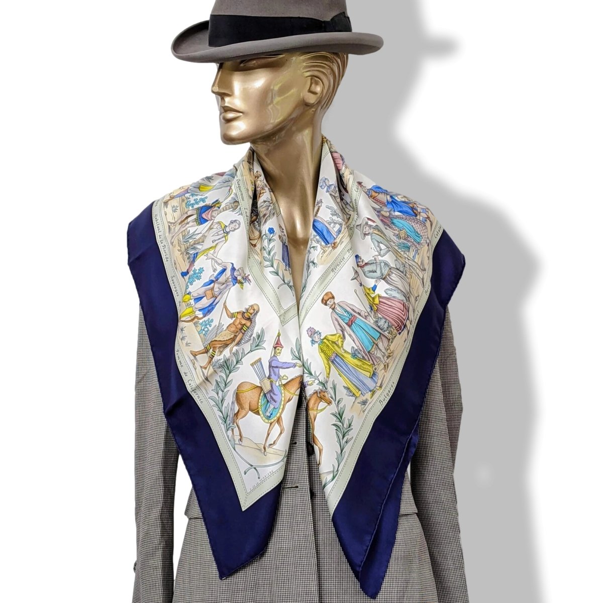 Hermes 1994 Special Limited Issue Ecole Polytechnique 1794 - 1994 Costumes Actuels Twill 90 Carre, Mint in Box, RARE! - poupishop